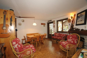 ALTIDO Rustic Apt for 4 with Parking Nearby Ski Lifts Courmayeur